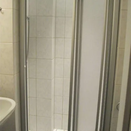 Haus Hohenzollern Hotel-garni Hotel 2*
